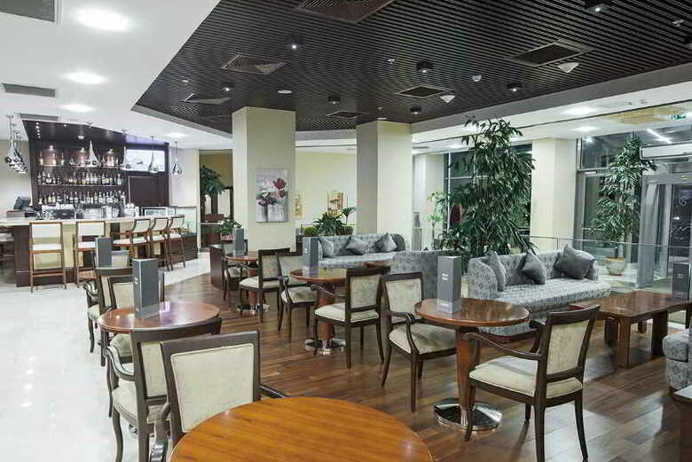 Dedeman Oskemen Tavros Hotel