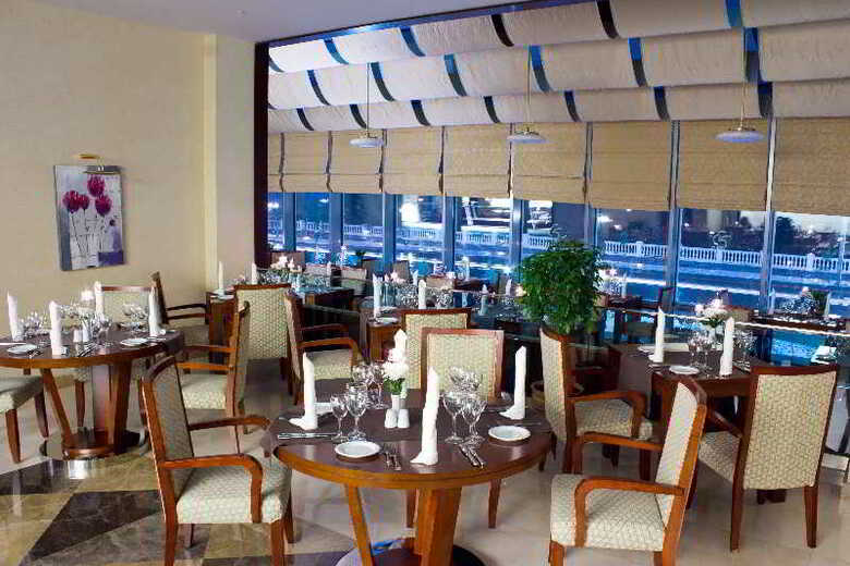 Dedeman Oskemen Tavros Hotel