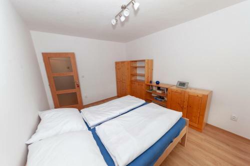 Apartamento ?adovka B�l�