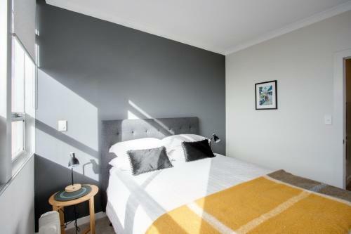 Shakespeare In Love - Central Napier Holiday Apartment