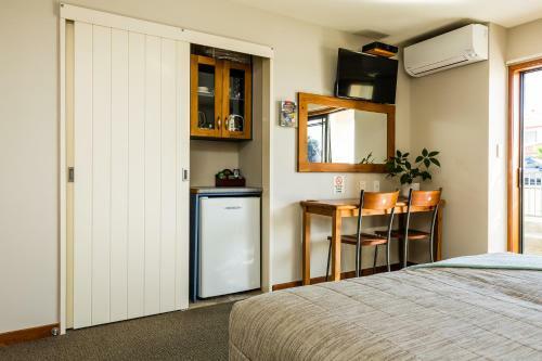 Hostal Beach House Studios