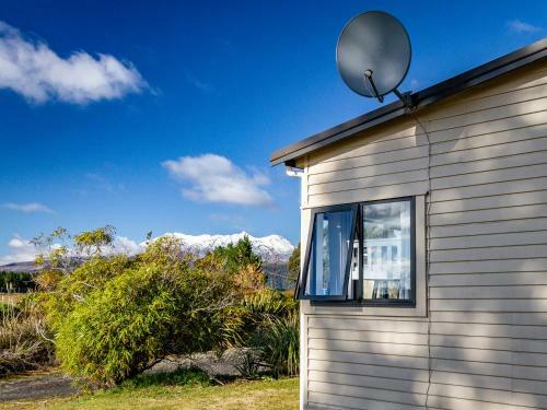 Snow Chaser Retreat - National Park Holiday Home