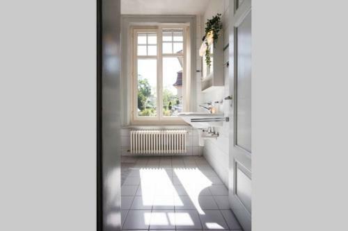 Apartamento 2 Zimmer In Jugendstilwohnung Mit Garten (1-6 P.)