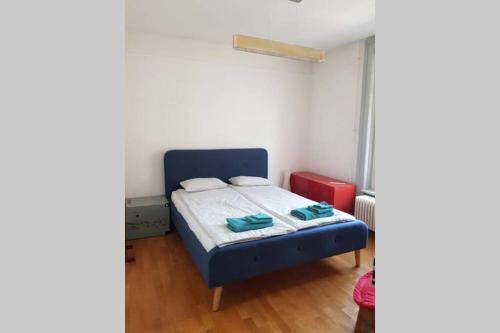 Apartamento 2 Zimmer In Jugendstilwohnung Mit Garten (1-6 P.)