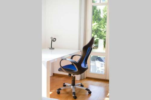 Apartamento 2 Zimmer In Jugendstilwohnung Mit Garten (1-6 P.)