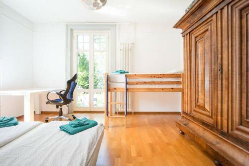 Apartamento 2 Zimmer In Jugendstilwohnung Mit Garten (1-6 P.)