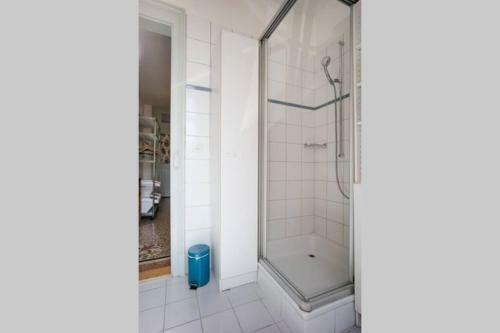 Apartamento 2 Zimmer In Jugendstilwohnung Mit Garten (1-6 P.)