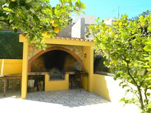 Apartamentos La Cova