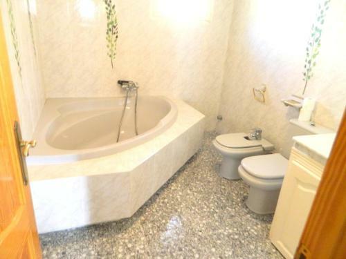 Apartamentos La Cova