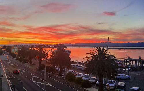 Wakefield Wonder - Nelson Holiday Apartment