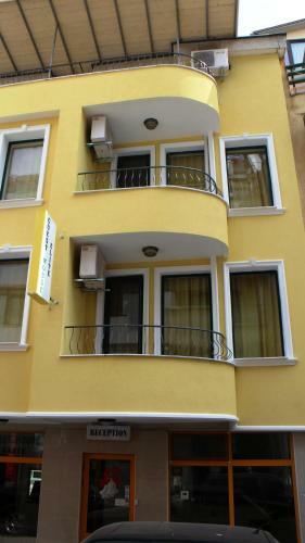 Hostal Guest House Elit
