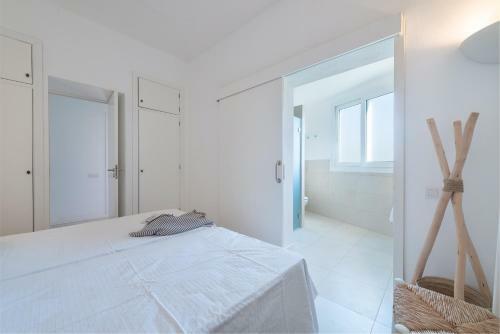 New! Luxury Villa Esperanza Bergant� With Sea View And Pool