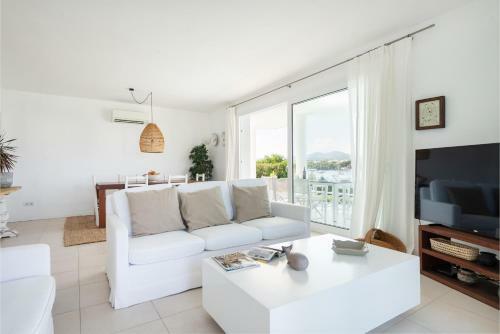 New! Luxury Villa Esperanza Bergant� With Sea View And Pool