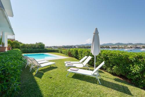 New! Luxury Villa Esperanza Bergant� With Sea View And Pool
