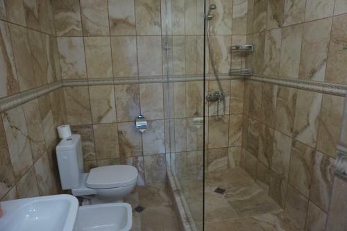 Hostal Seaside Guest Rooms