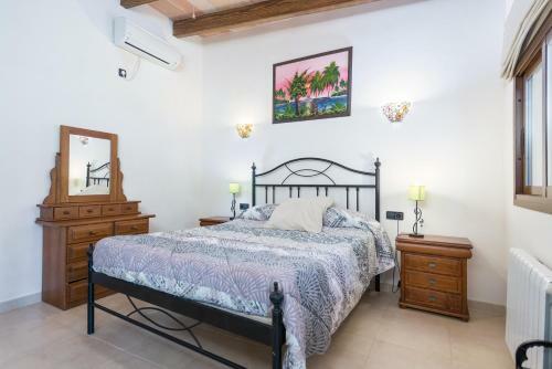 Villa Espiga With Heated Pool And Salt Water