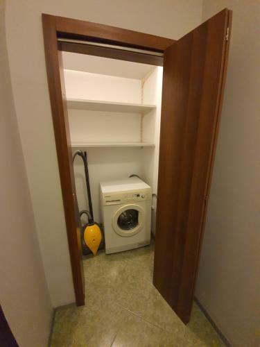 Danny Apartment