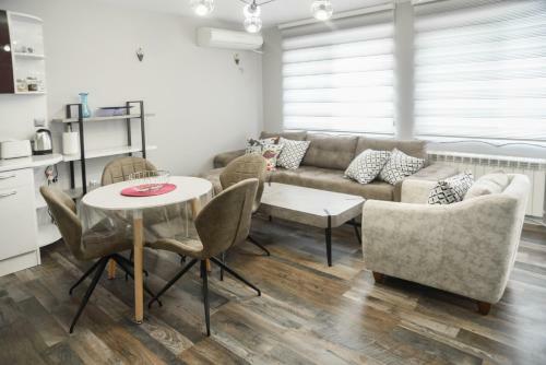 Apartment Martini