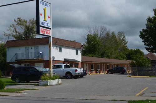 Hotel Studio 1 Motel