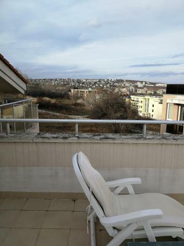 Cozy Family Villa 500m. From The Beach