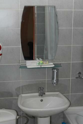 Relax Hotel
