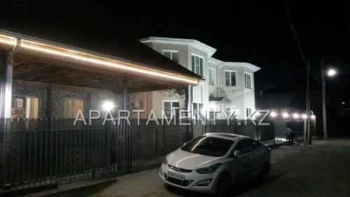Hostal Sarai-batu Guest House
