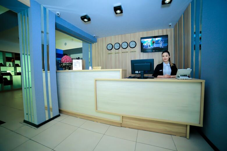 Astra Hotel
