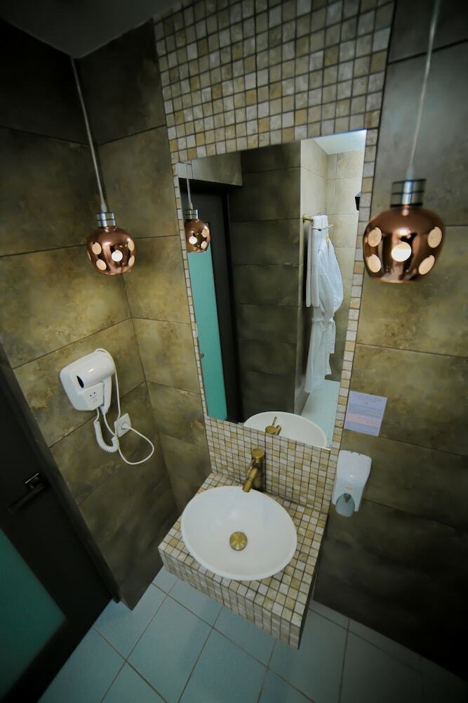 Astra Hotel