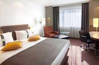 Hotel Holiday Inn Almaty