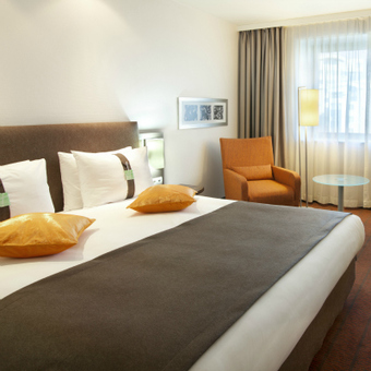 Hotel Holiday Inn Almaty