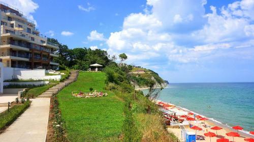 ??????????? ???? ???? ?? ????? - Apartments Byala Cliff First Line