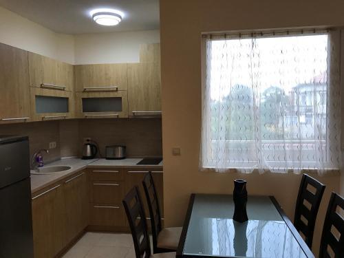 Hostal Byala Residence Apartments