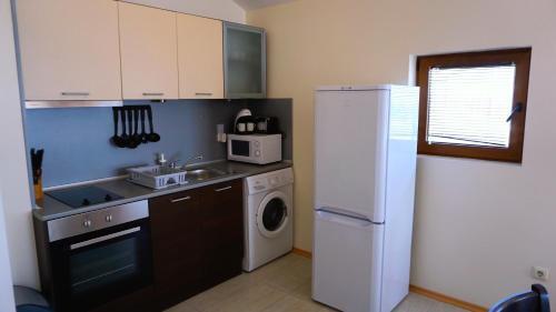 ???? ????? ???? ?????????? ? - Byala Vista Beach Apartments D