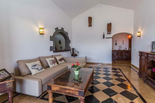 Villa El Faro