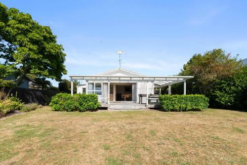 Absolutely Shore - Ngongotaha Holiday Home
