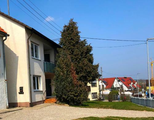 Apartamento Ferienwohnungen / Ferienhaus Adelsried