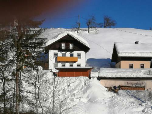 Apartamento Ferienwohnung Hain