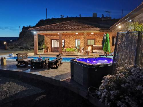 Kalamospito Holiday House