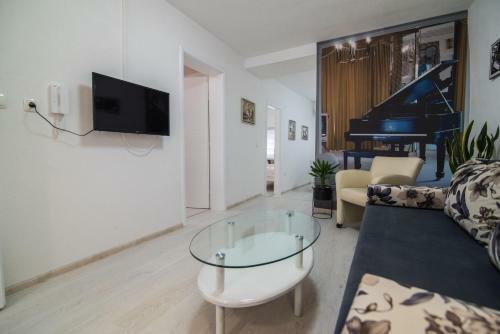 Love Apartments