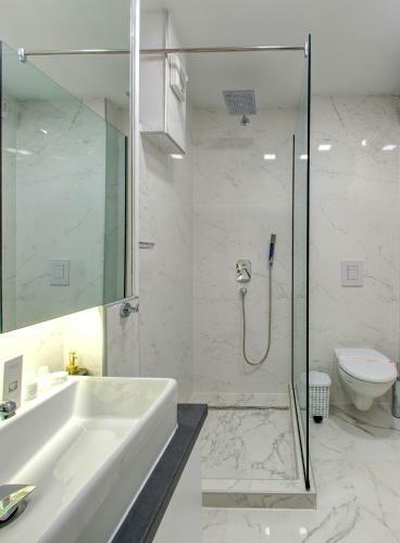 Emerald Apartment