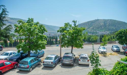 Golden View Apartments