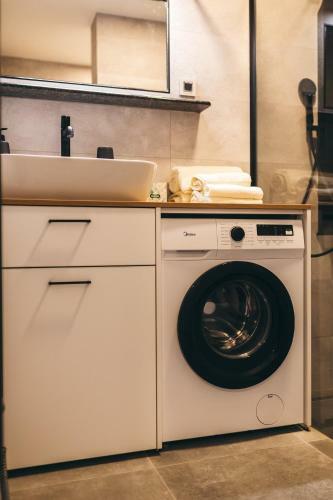 Hellosky Apartment