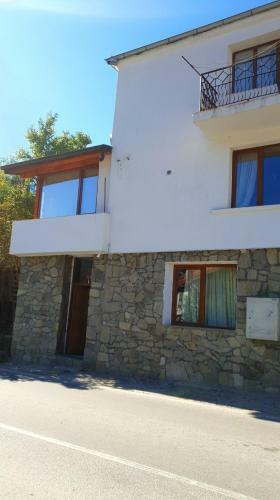 Hostal Villa Frenkevi