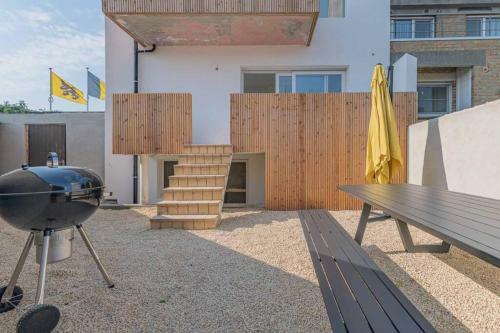 Vakantiewoning Voor 12 Met Garages Terras Tuin