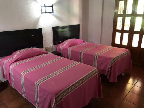 Hotel Yaxch�