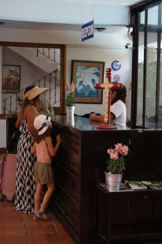 Hotel Yaxch�