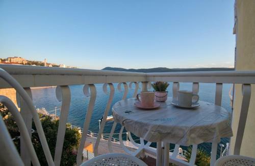 Hostal Apartmani Le?eni? M