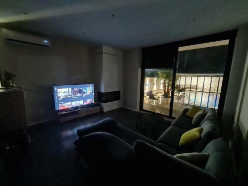Lt Luxury Villa