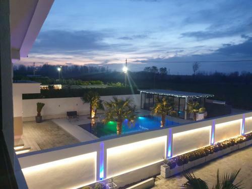 Lt Luxury Villa