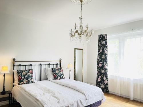 Hostal Aday - Aalborg Mansion - Room 2